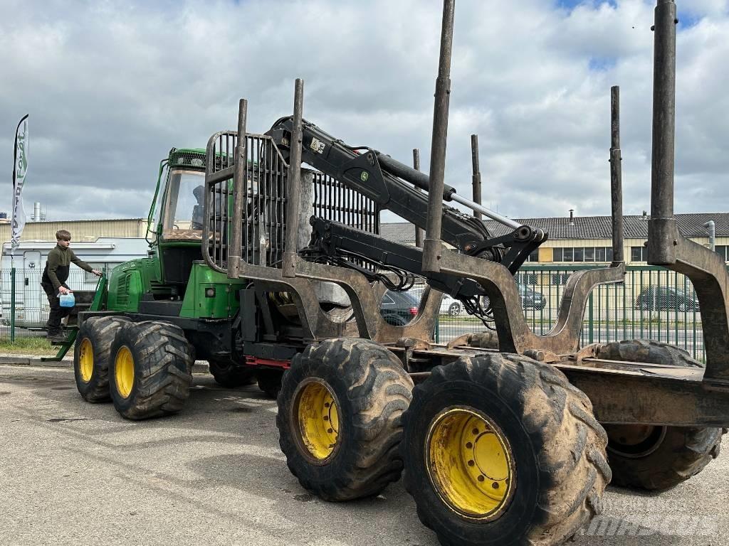 John Deere 1010E Forvarderi