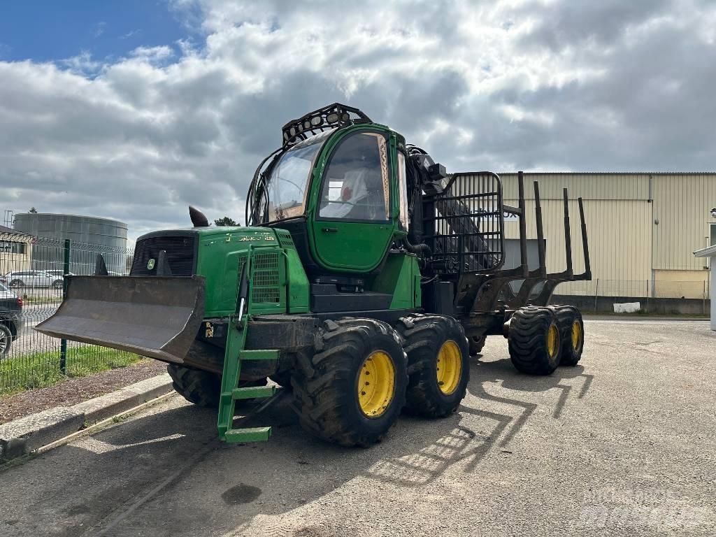 John Deere 1010E Forvarderi