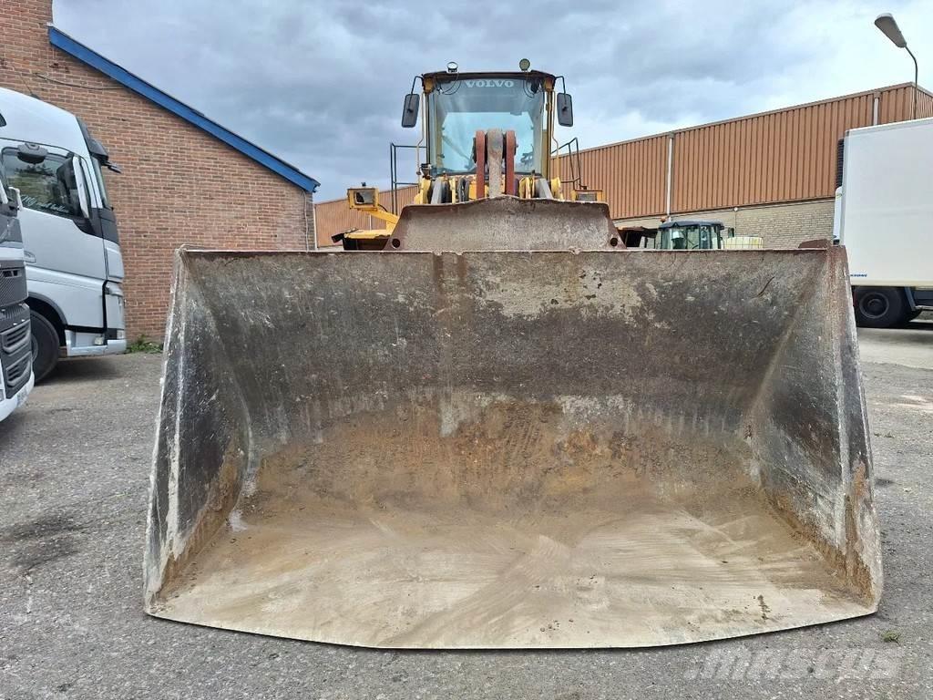 Volvo L220D Utovarivači na točkove