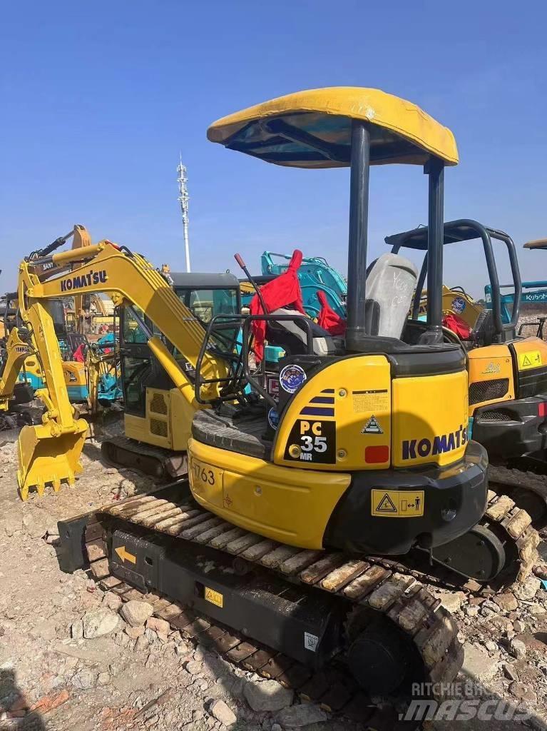 Komatsu PC 35 MR-3 Bageri guseničari