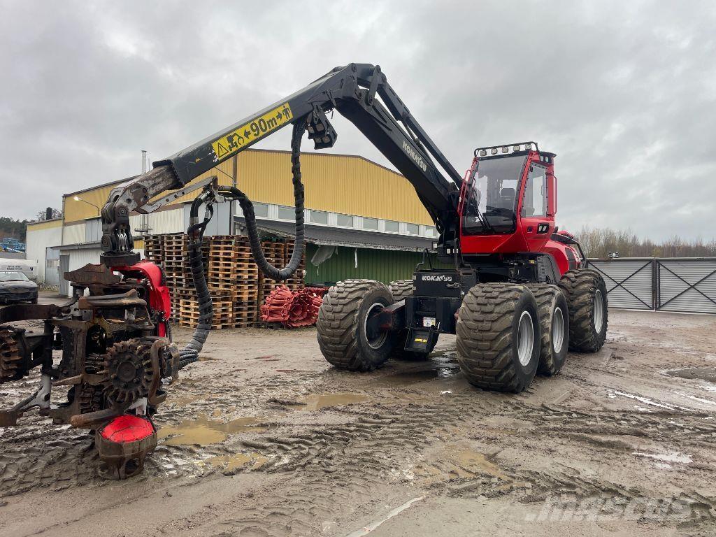 Komatsu 951 Harversteri