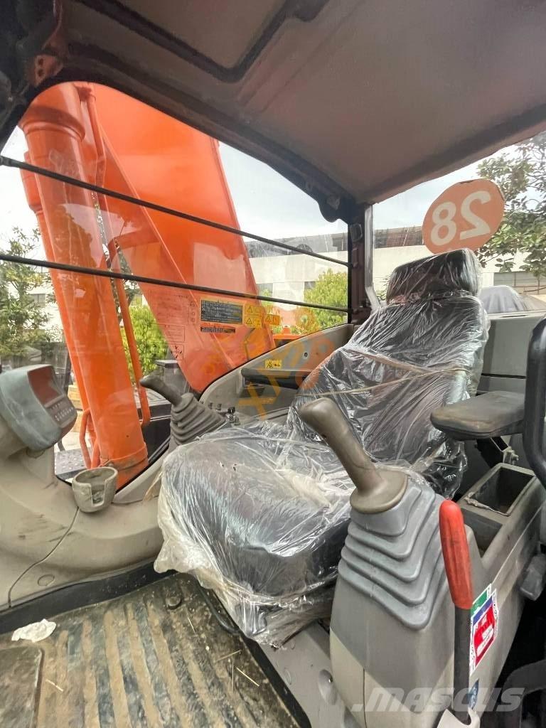 Hitachi ZX 240 Bageri guseničari