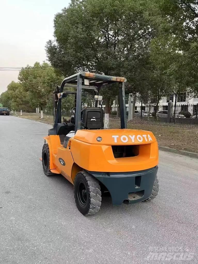 Toyota FD 50 Dizelski viljuškari
