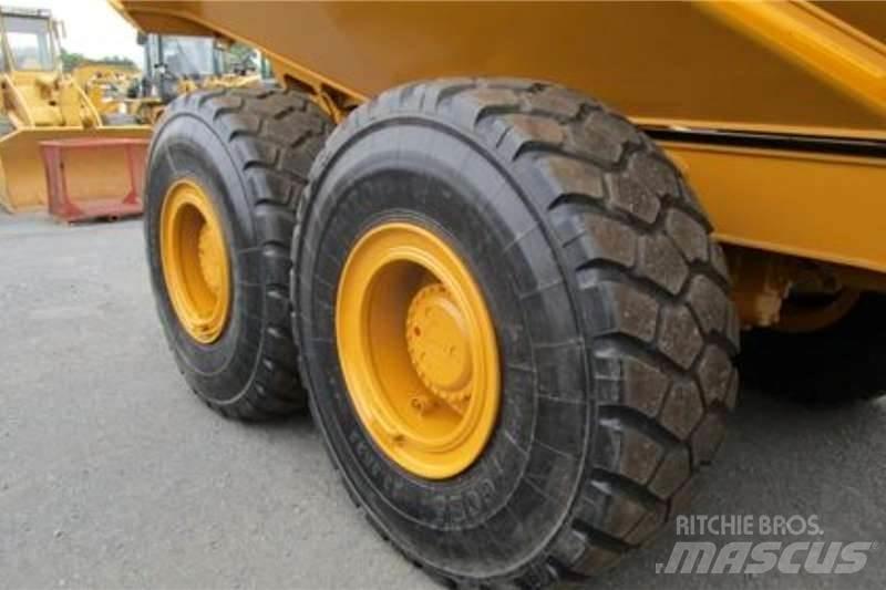 Bell B30E Zglobni damperi