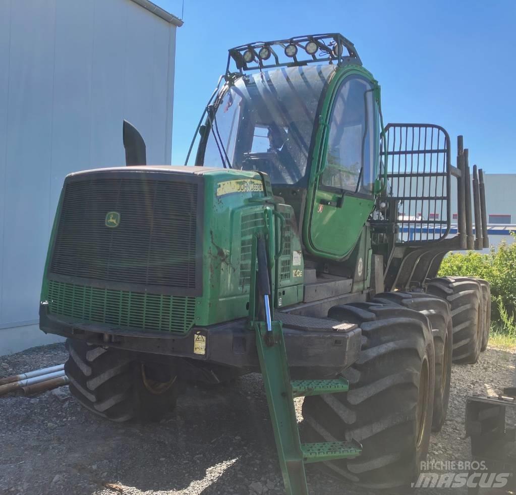 John Deere 1110 E Forvarderi