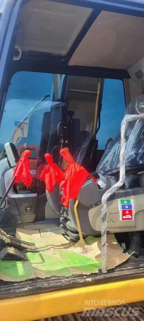 CAT 313D2GC Bageri guseničari