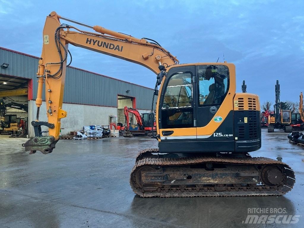 Hyundai R125LCR-9A Bageri guseničari