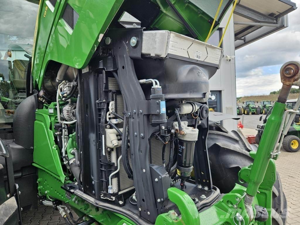 John Deere 6R195 Traktori