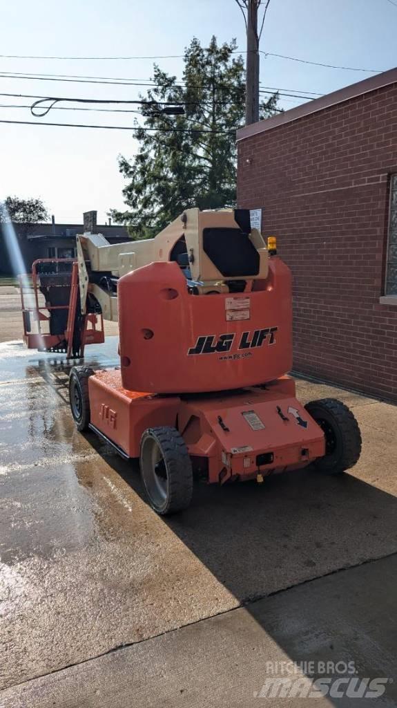 JLG E 400 AJPN Zglobne podizne platforme