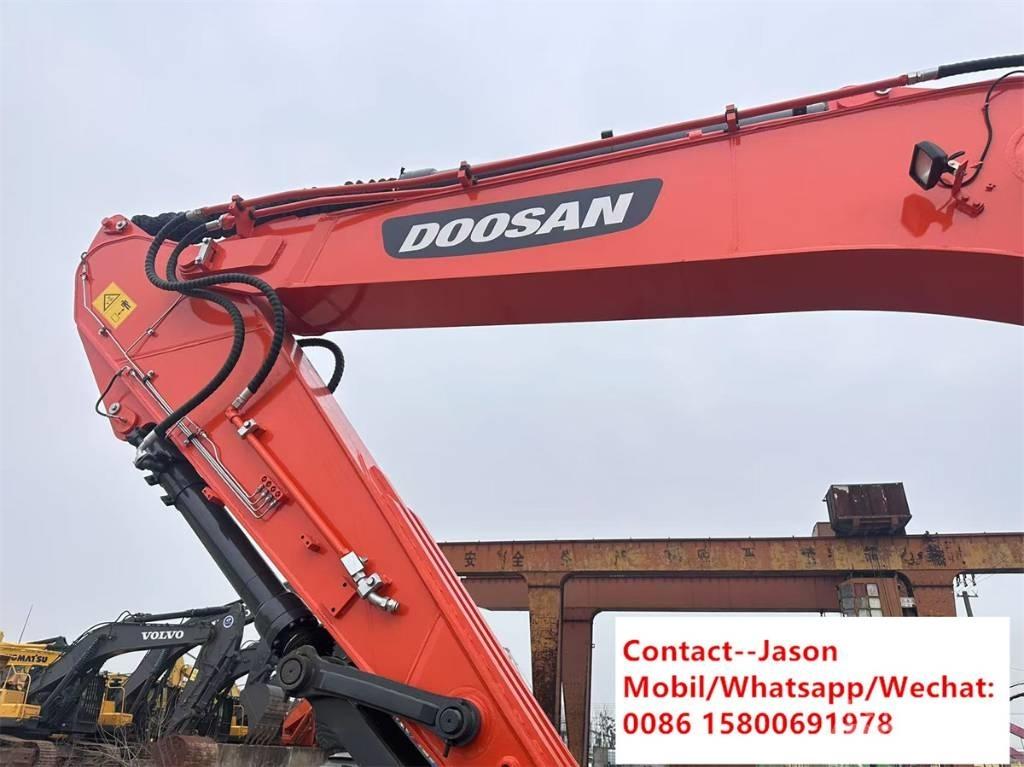 Doosan DX 300 LCA Bageri guseničari