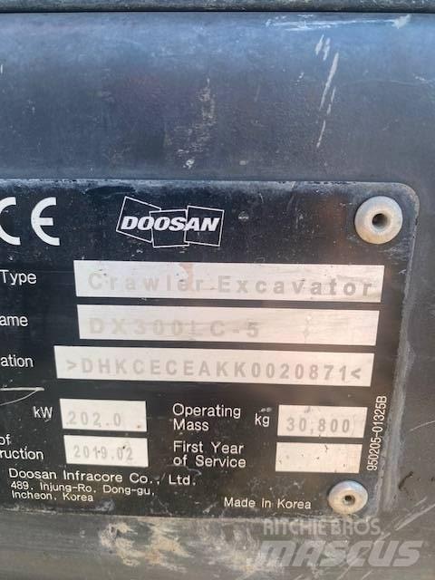 Doosan DX 300 LC-5 Bageri guseničari