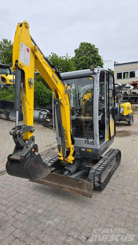 Wacker Neuson ET18 Bageri guseničari