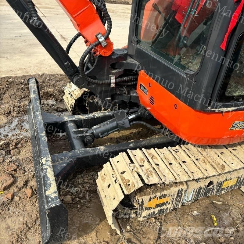 Kubota U 30 Mini bageri < 7t