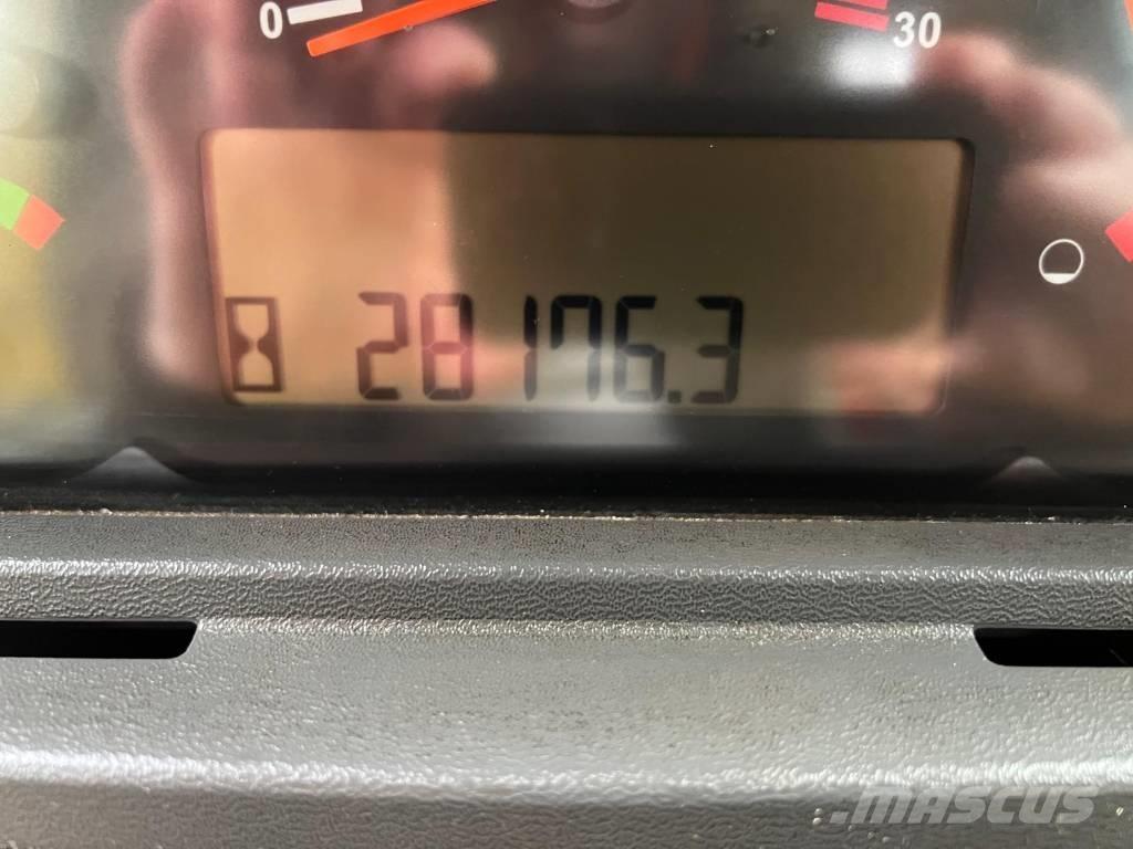 CAT D 9 T Buldožeri guseničari