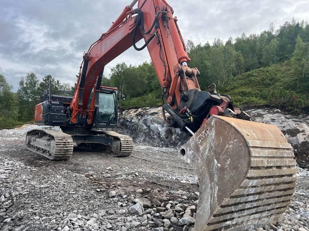 Hitachi ZX 300 LC-7 Bageri guseničari