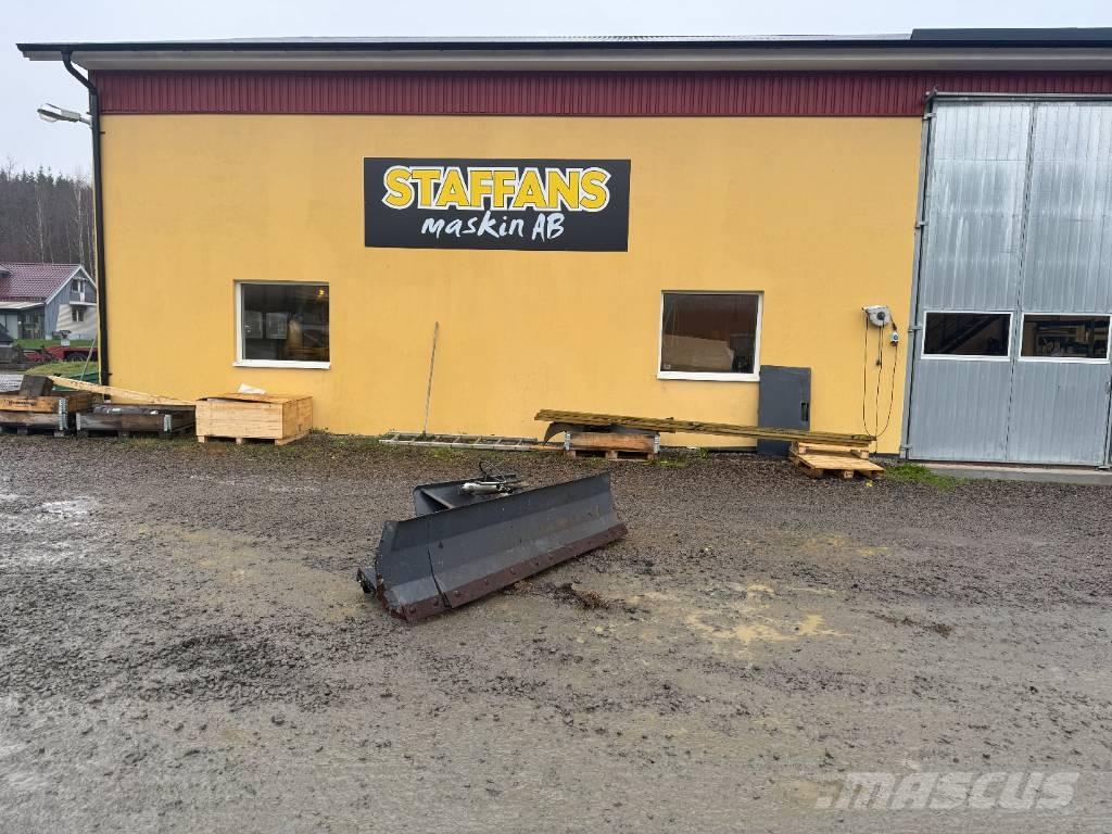 Sami Frontblad Snežne daske i plugovi