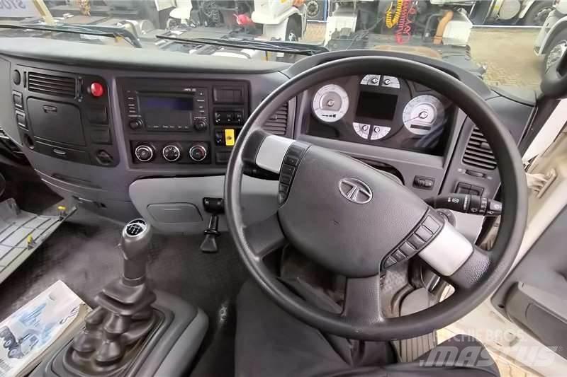 Tata PRIMA 3338K Ostali kamioni