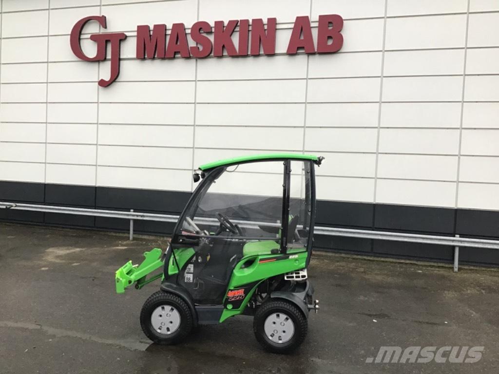 Avant 225 Pomoćne mašine