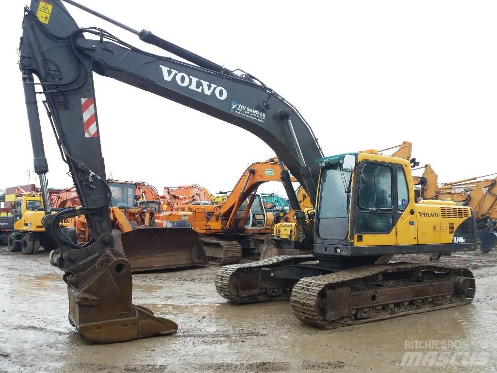 Volvo EC 240 B LC Bageri guseničari