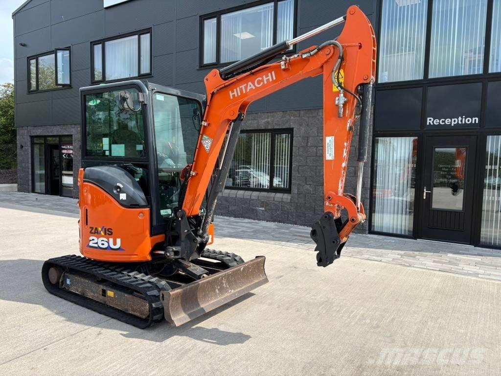 Hitachi ZX 26 U-6 Mini bageri < 7t
