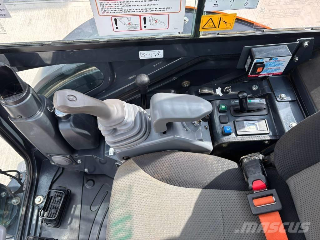 Hitachi ZX 26 U-6 Mini bageri < 7t