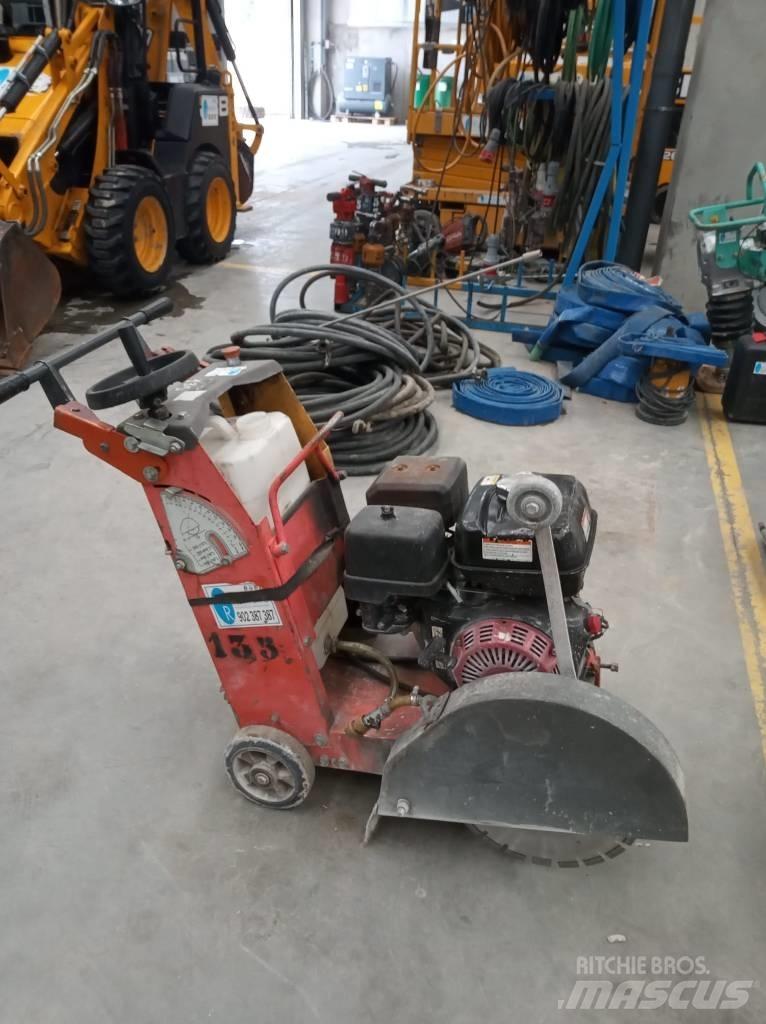 Husqvarna FS400LV Ostalo za građevinarstvo