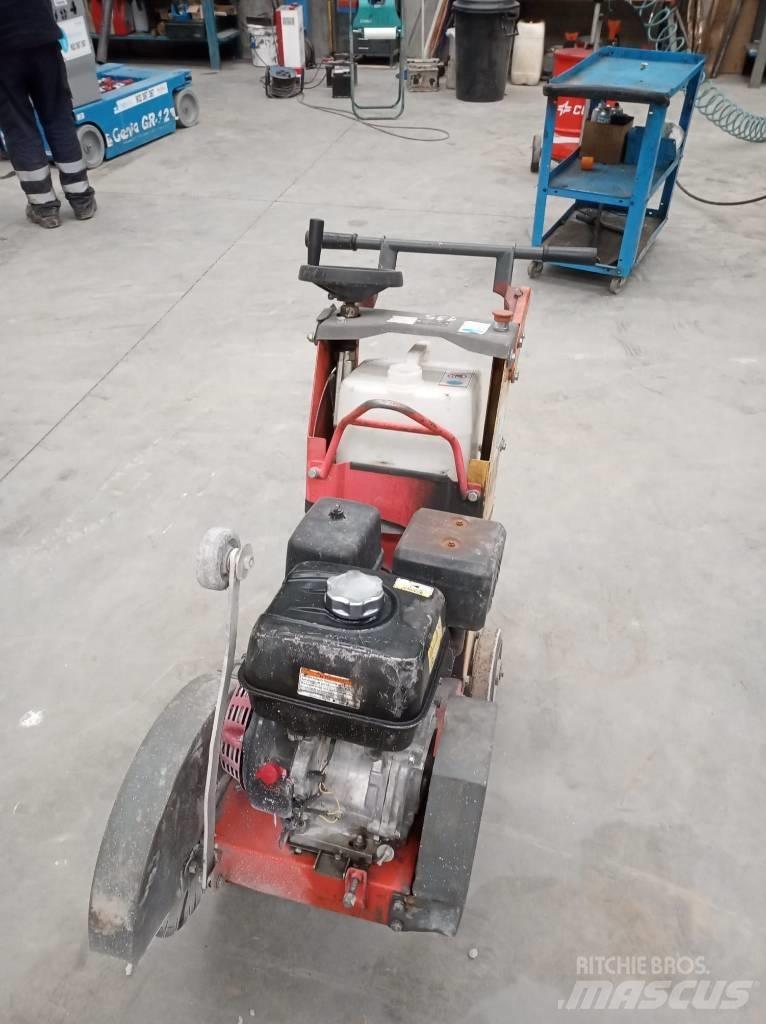 Husqvarna FS400LV Ostalo za građevinarstvo