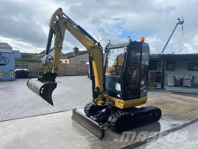 CAT 302.7 D CR Mini bageri < 7t