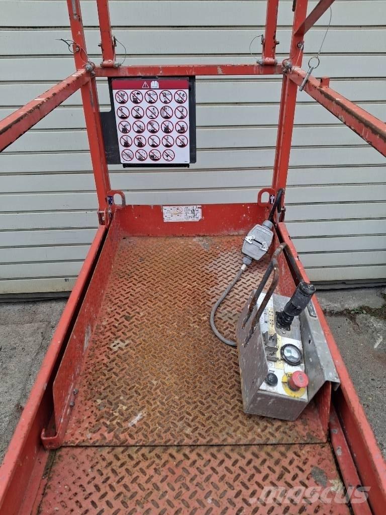 SkyJack SJ III 3219 Makazaste platforme