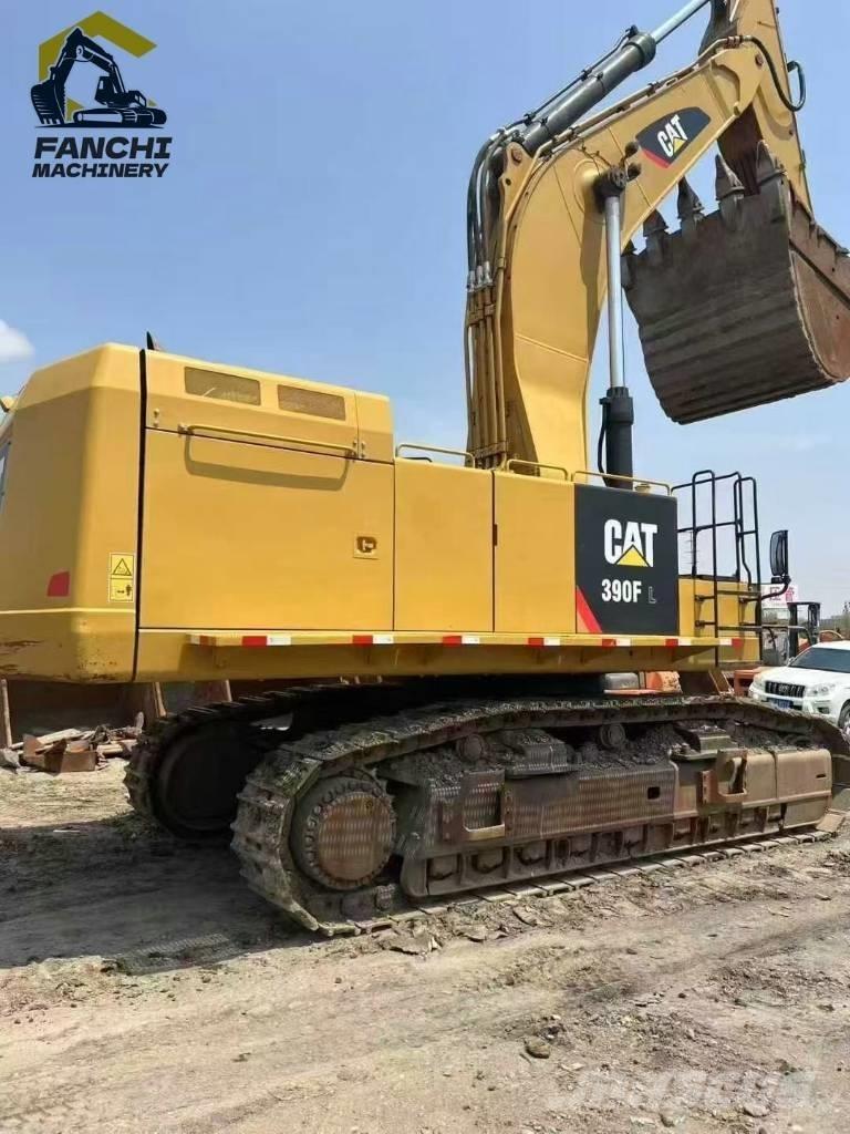 CAT 390F Bageri guseničari