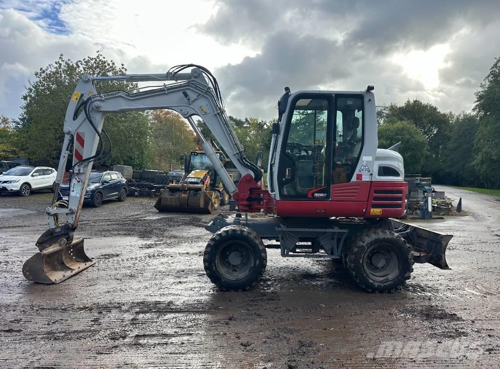 Takeuchi TB 295 W Bageri točkaši