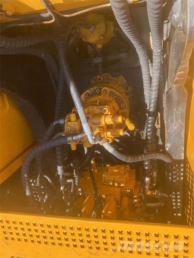 Sany SY215C Bageri guseničari