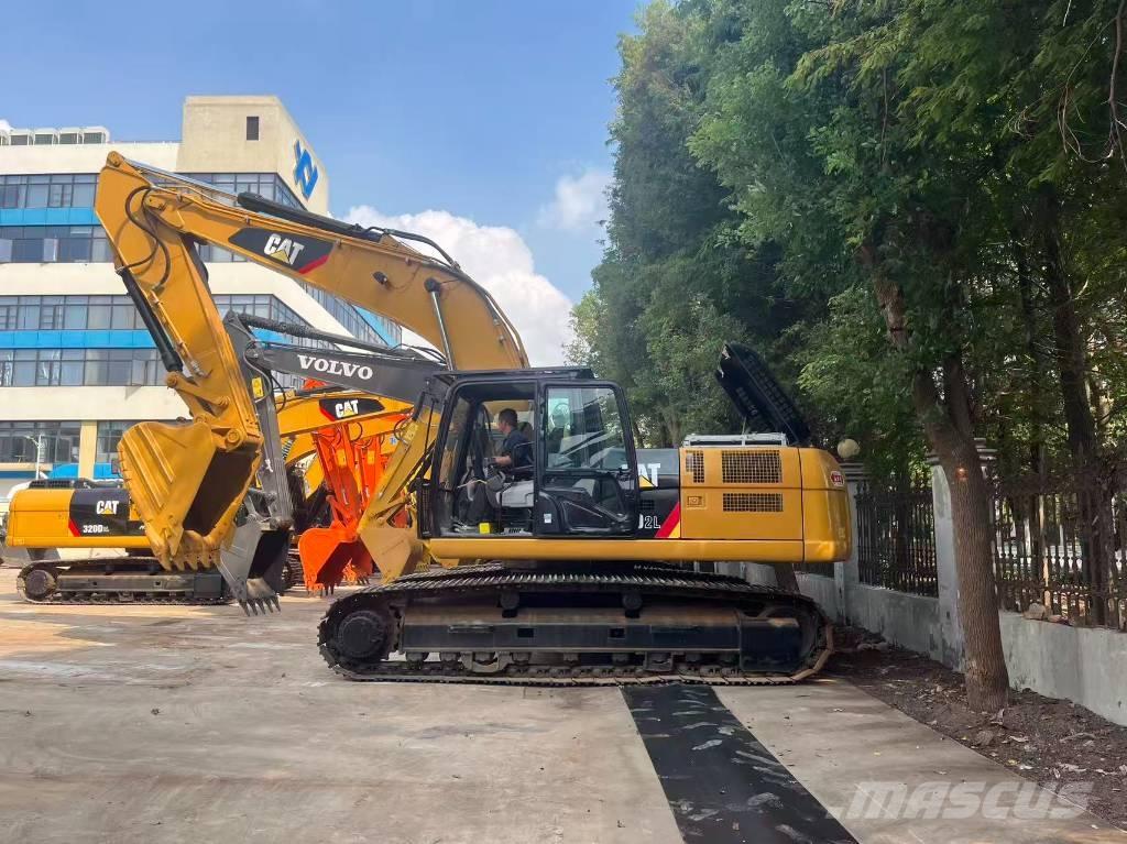 CAT 325 D L Bageri guseničari