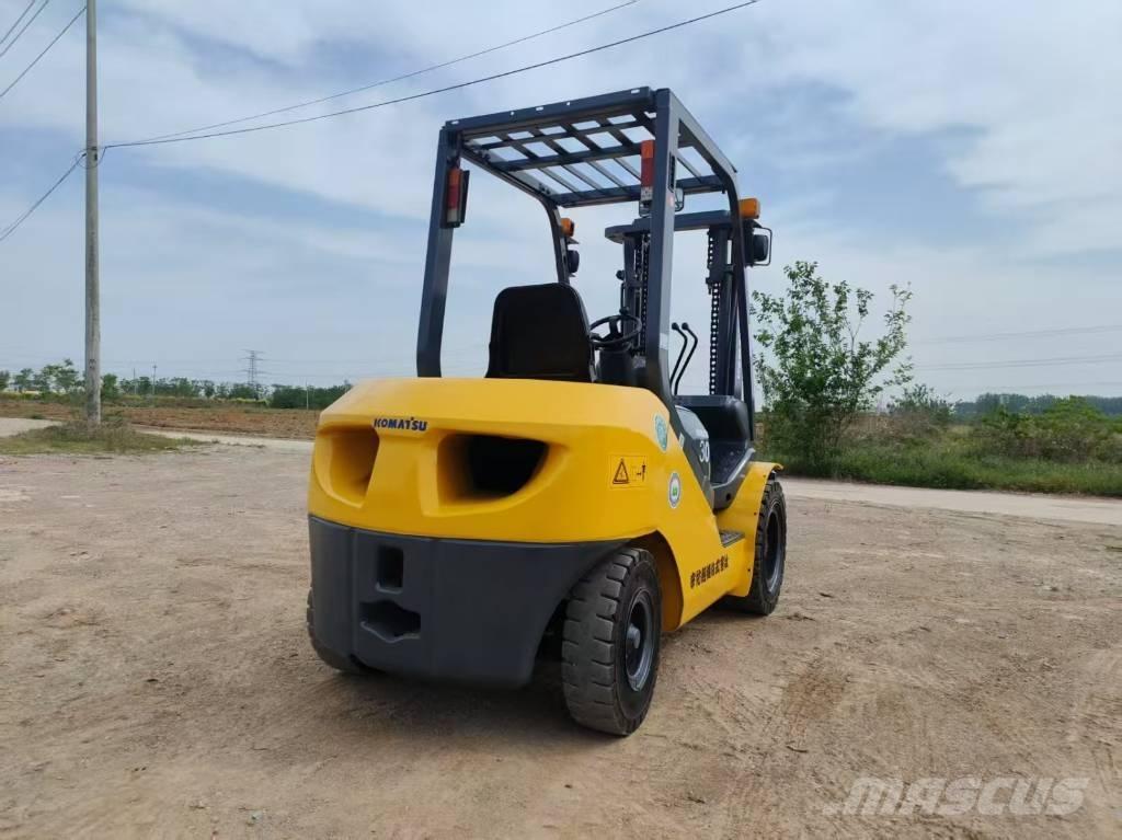Komatsu 30 Dizelski viljuškari