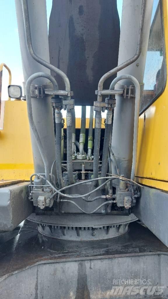 Åkerman EC 450 L Bageri guseničari