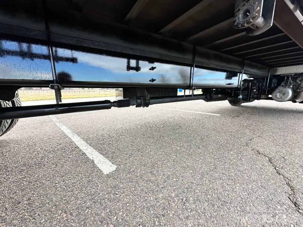 Hino 268 A Kamioni sa otvorenim sandukom