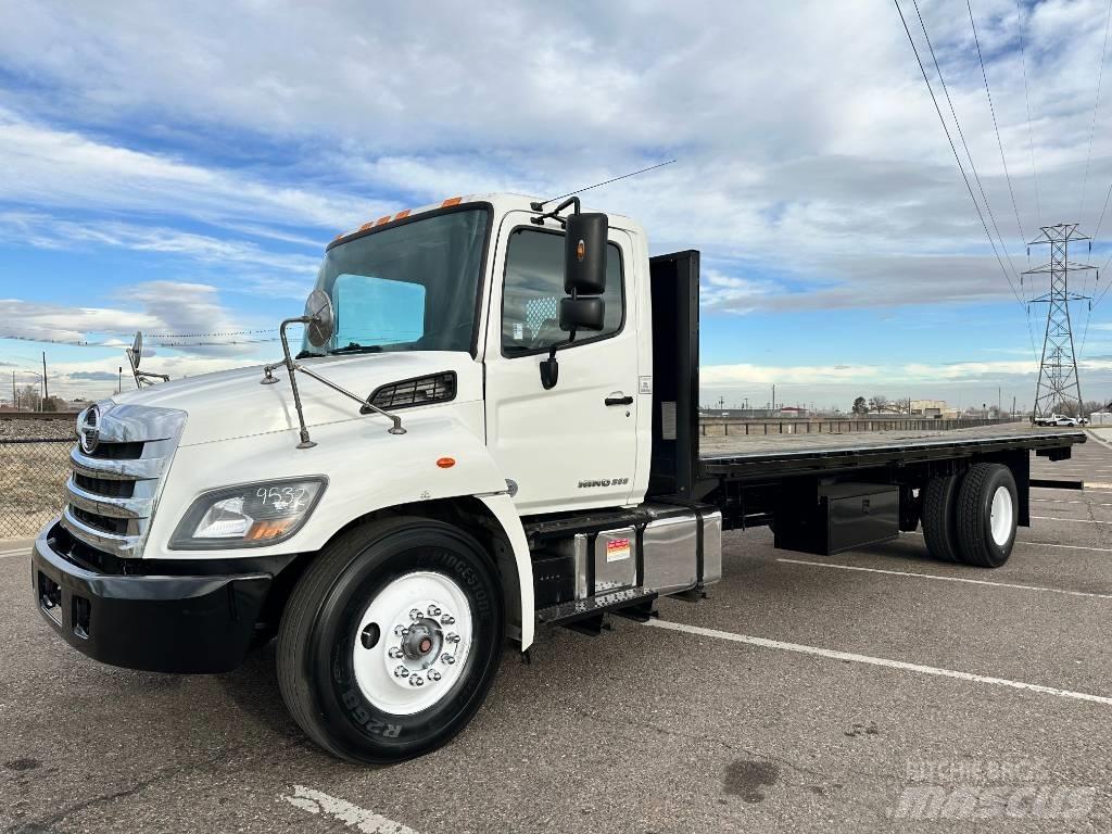 Hino 268 A Kamioni sa otvorenim sandukom