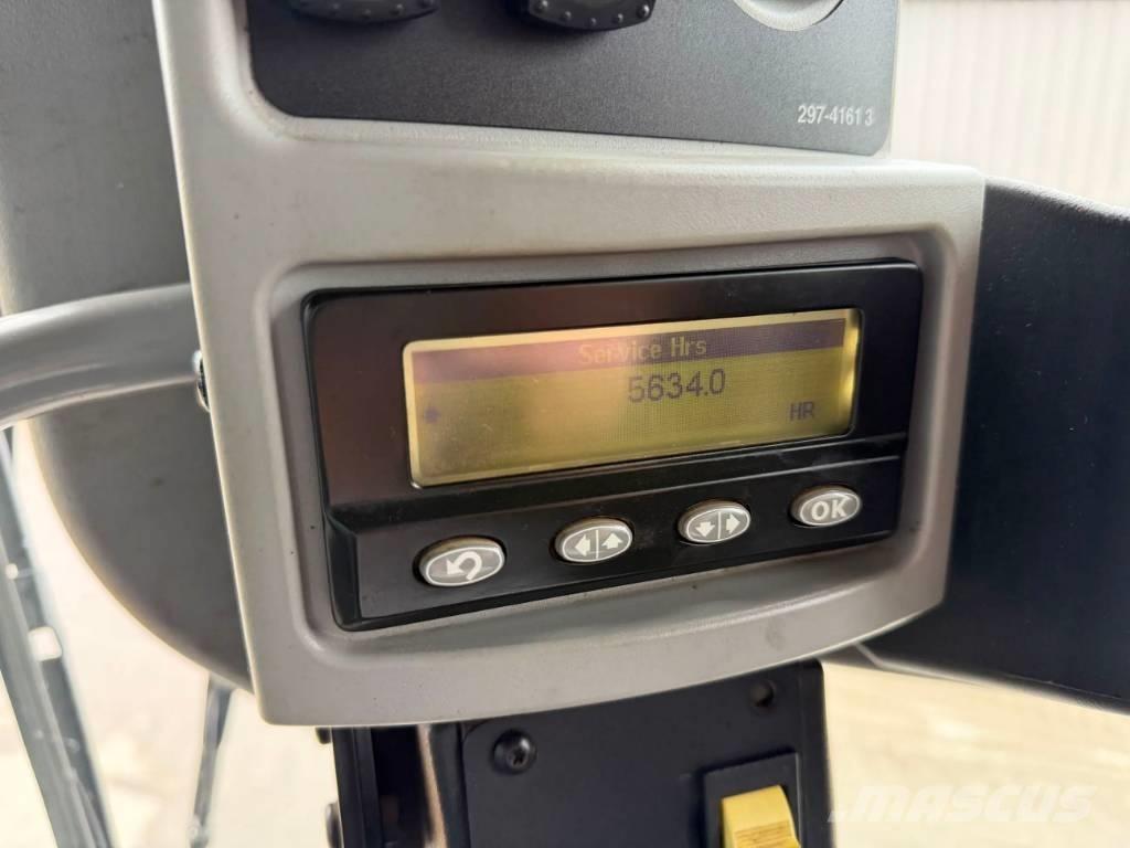 CAT 140M - LOW HOURS Grejderi