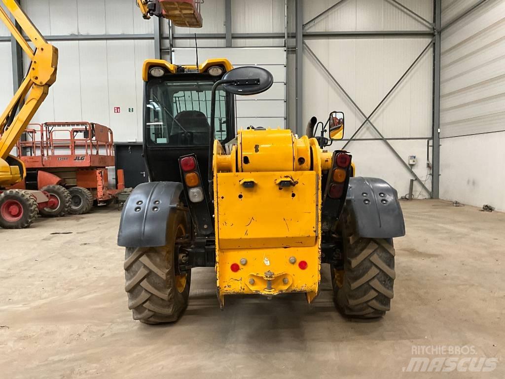 JCB 535-125 Teleskopski viljuškari