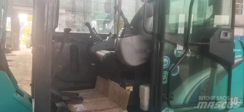 Kobelco 60-8 Bageri guseničari