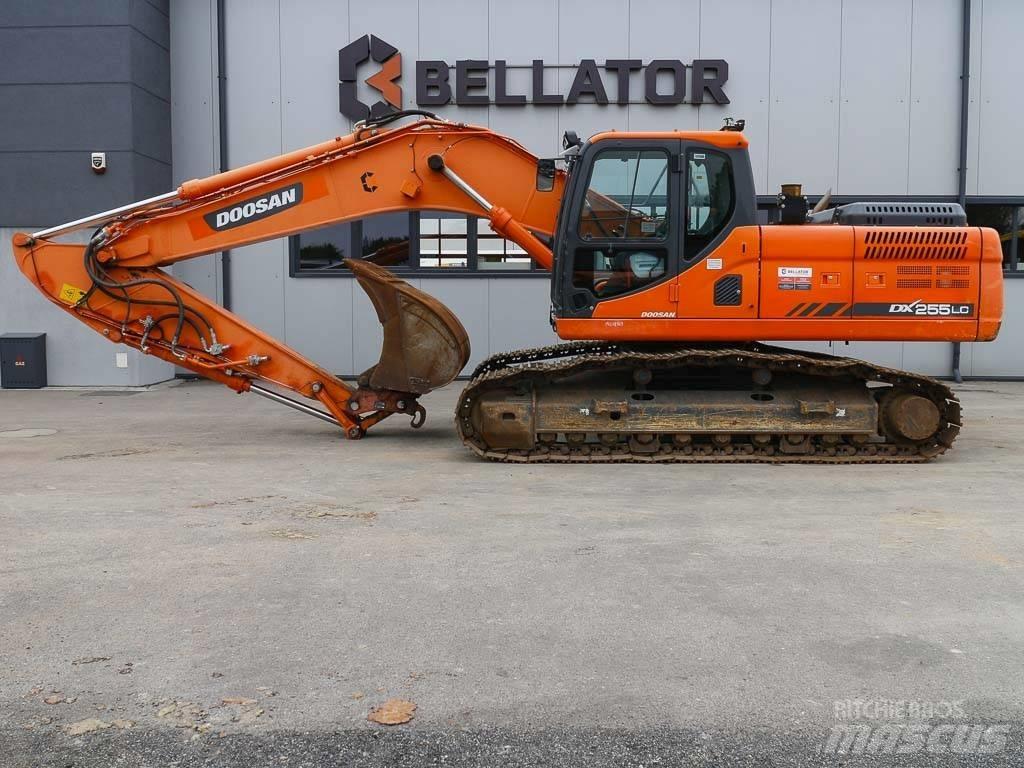 Doosan DX 255 LC-3 Bageri guseničari