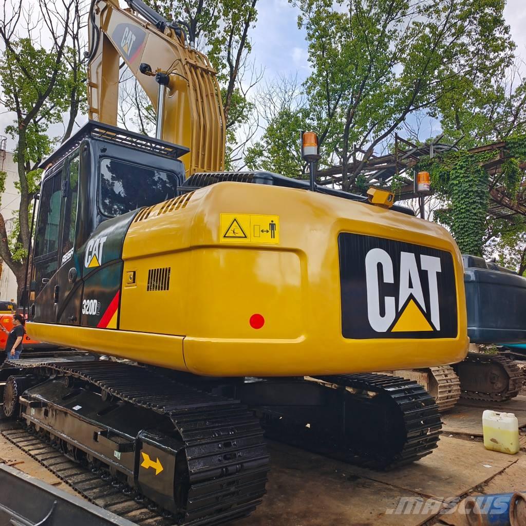 CAT 320 D2 Bageri guseničari