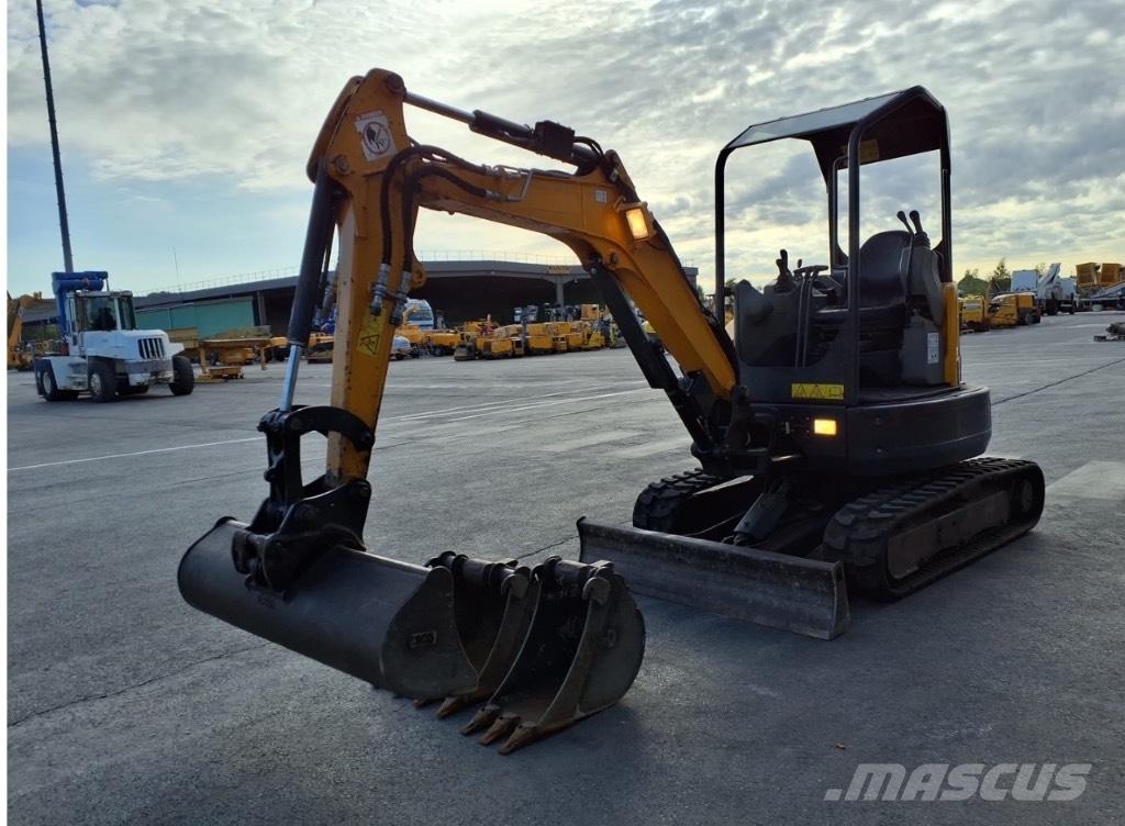 Bobcat E 26 Mini bageri < 7t