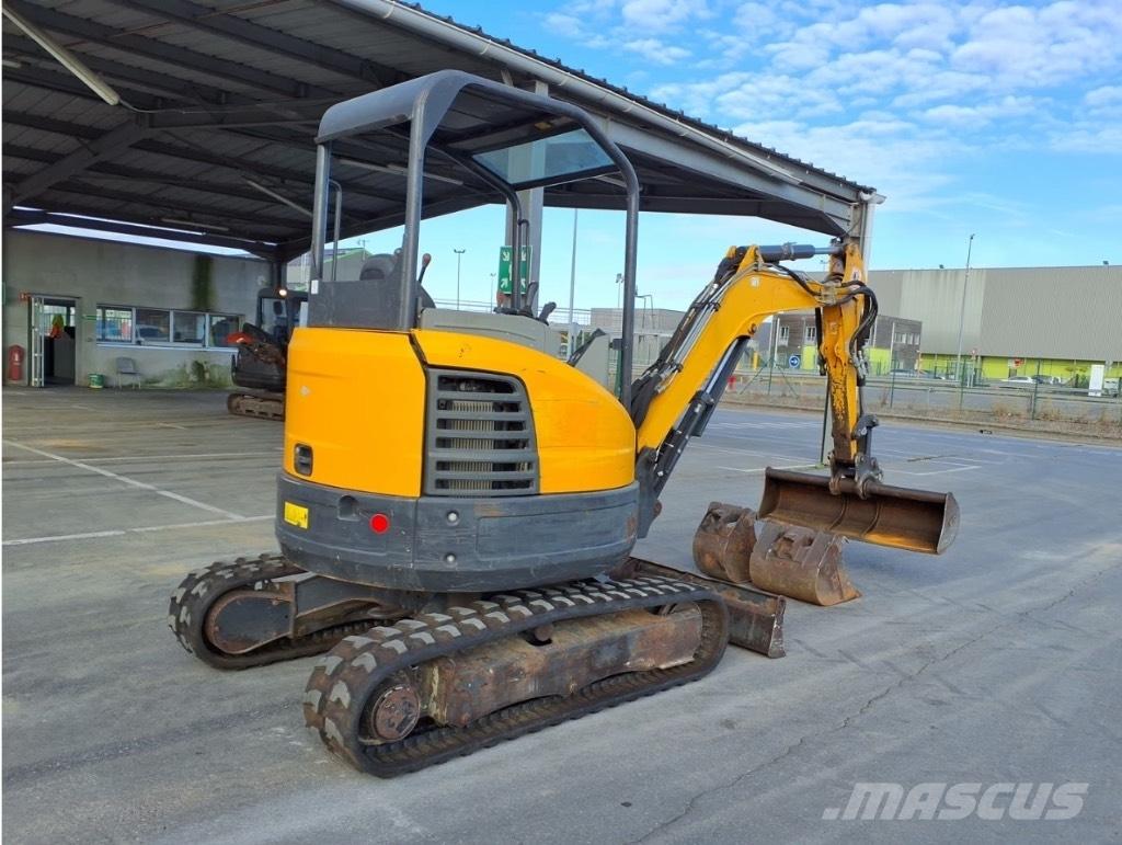 Bobcat E 26 Mini bageri < 7t