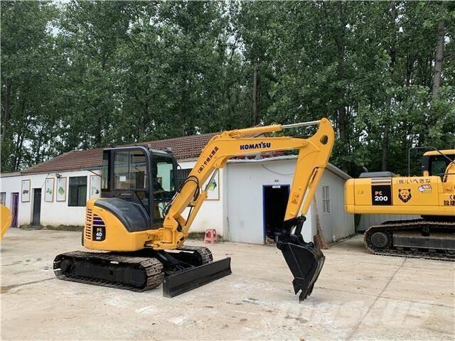Komatsu PC 40 Bageri guseničari