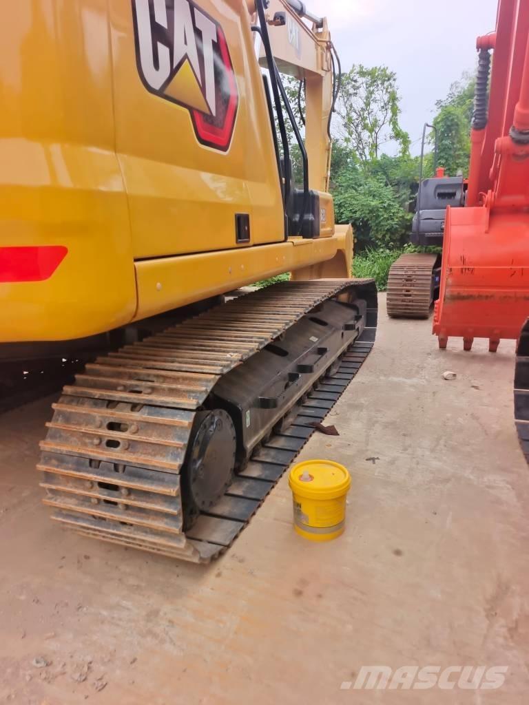 CAT 323 GC Bageri guseničari