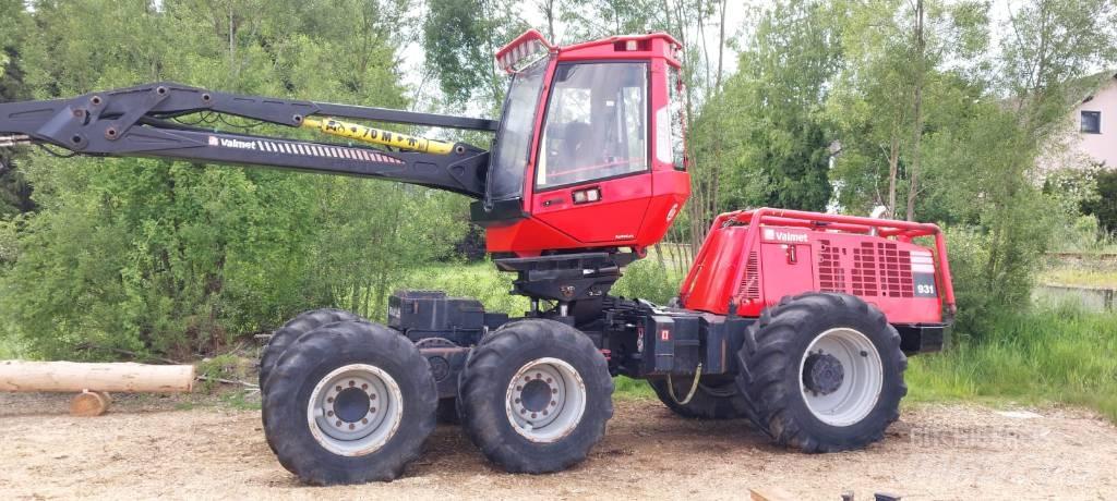 Komatsu 931 Harversteri