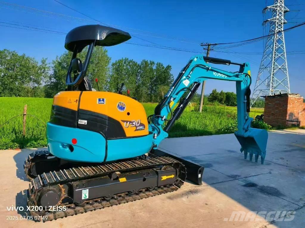 Kubota U 30 Mini bageri < 7t