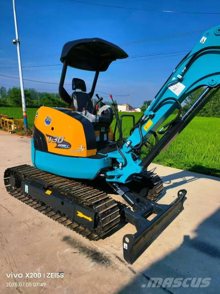 Kubota U 30 Mini bageri < 7t