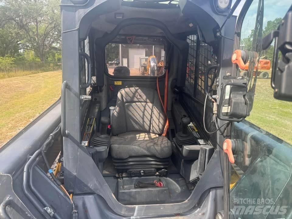 John Deere 325G Skid steer mini utovarivači